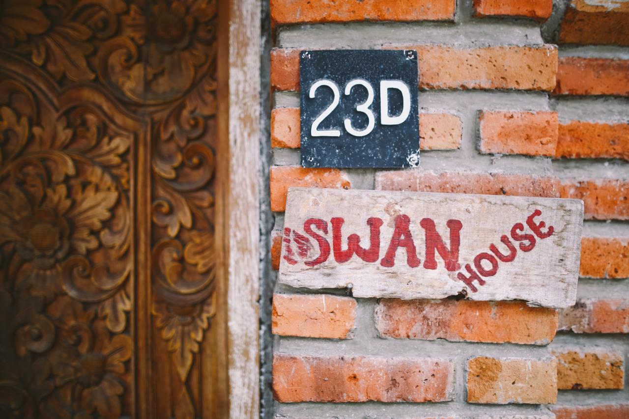 Swan House Canggu Hotel Exterior photo