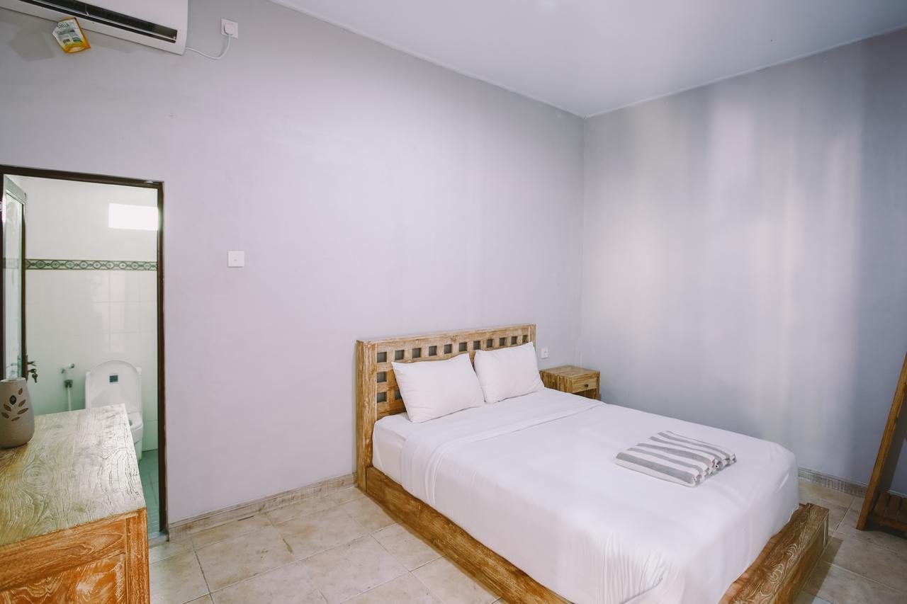 Swan House Canggu Hotel Exterior photo